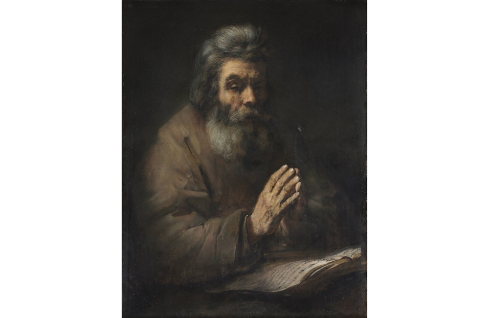 Old man praying